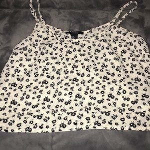 Cropped Black and White Floral tank NWOT
